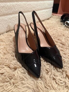 Limea Paolo Black Patent Leather Kitten Pointed Toe Heels